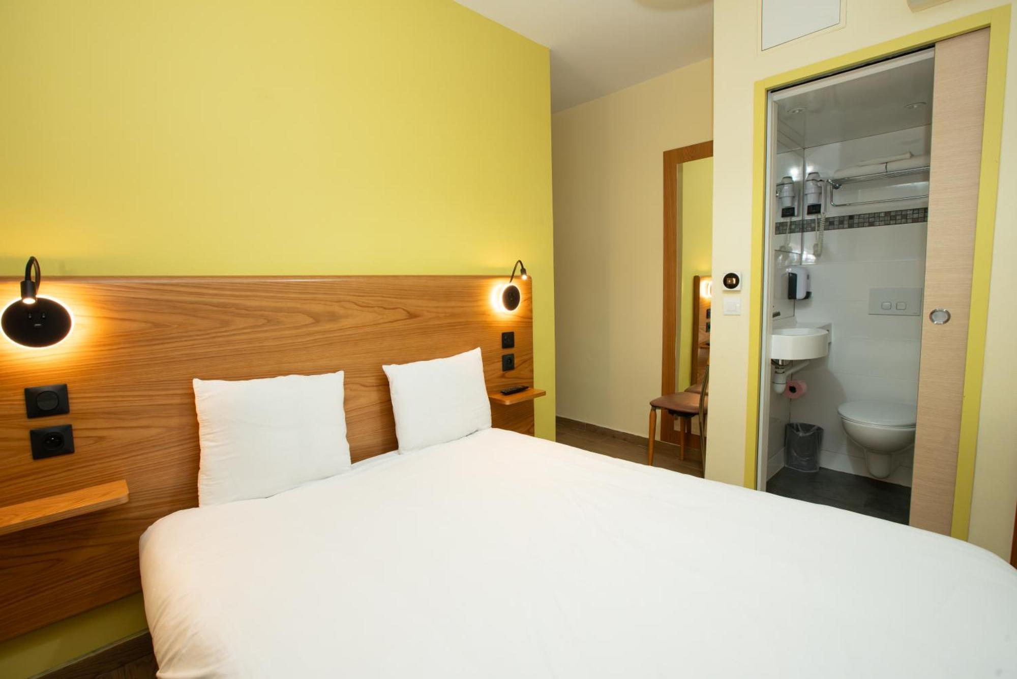 De La Terrasse Aparthotel